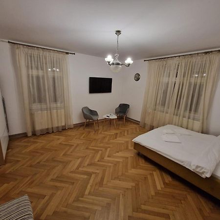 Crisan Residence - Vila Crisan Braşov Esterno foto