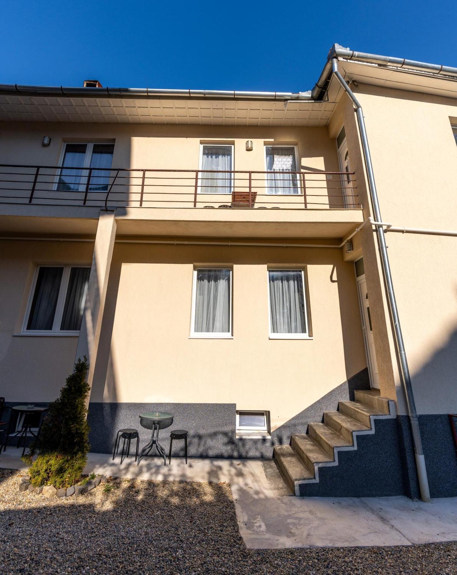 Crisan Residence - Vila Crisan Braşov Esterno foto