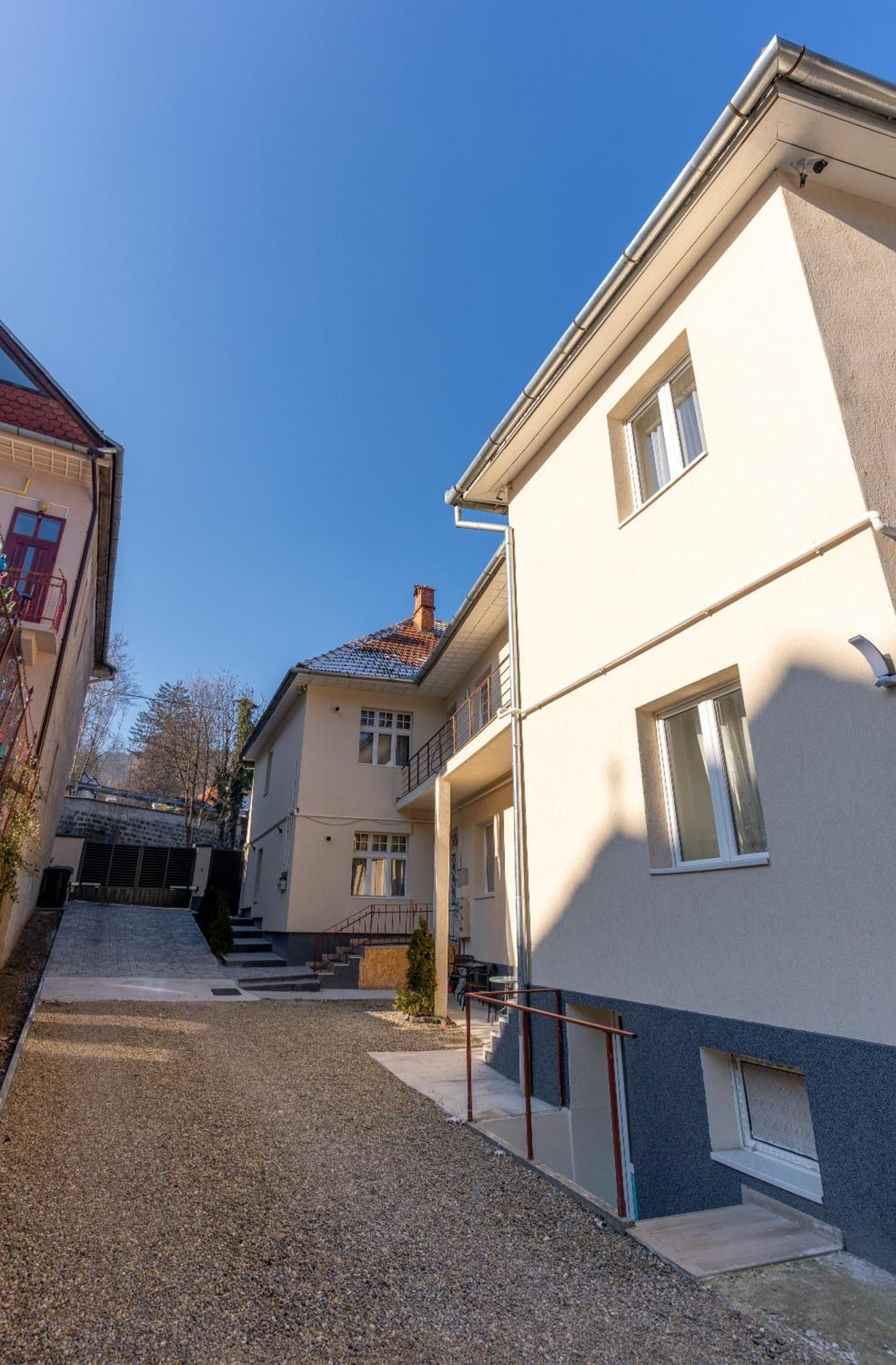 Crisan Residence - Vila Crisan Braşov Esterno foto