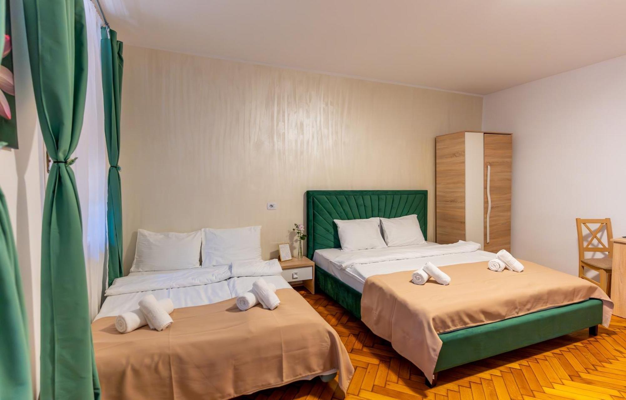 Crisan Residence - Vila Crisan Braşov Esterno foto