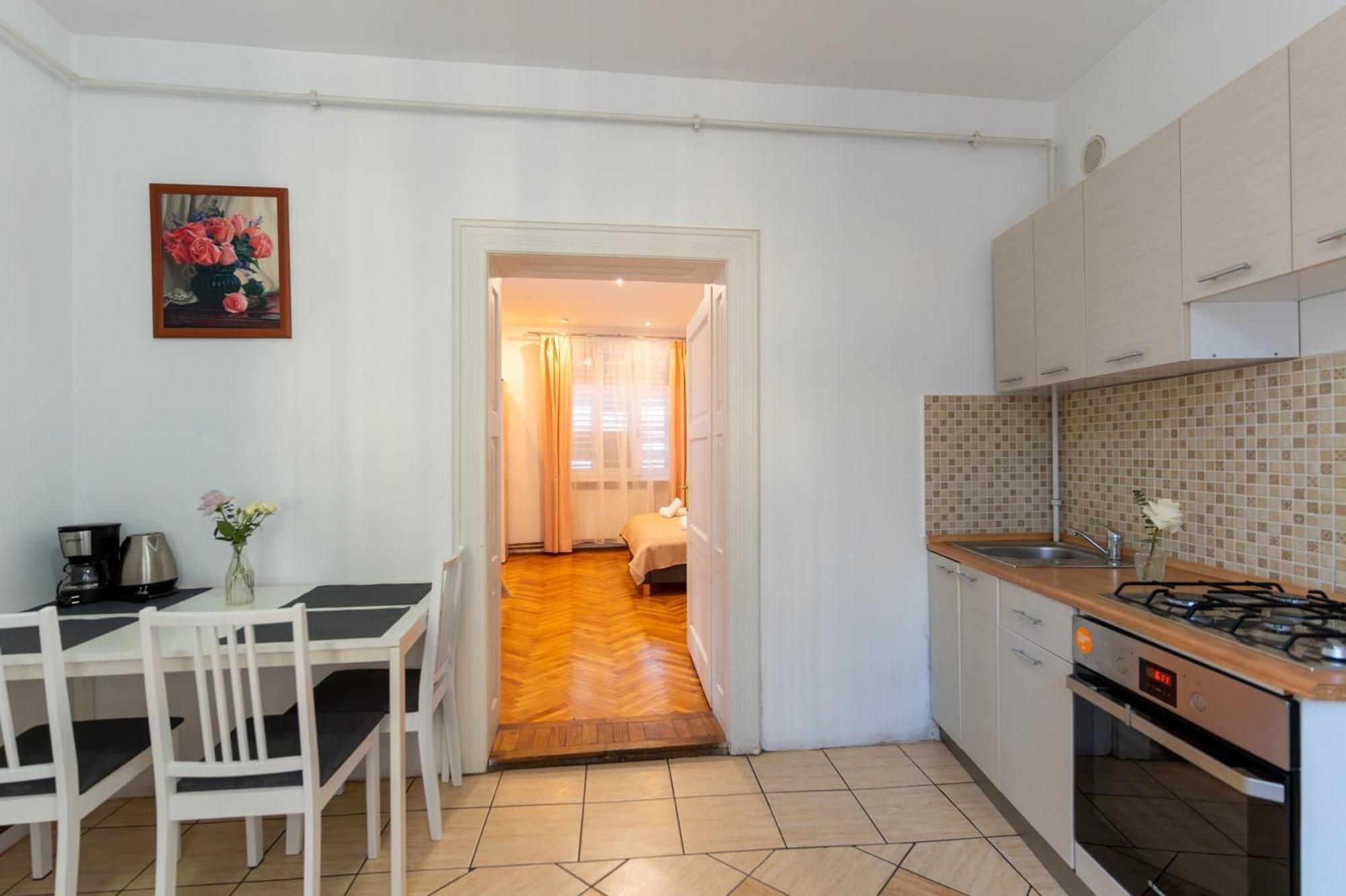 Crisan Residence - Vila Crisan Braşov Esterno foto