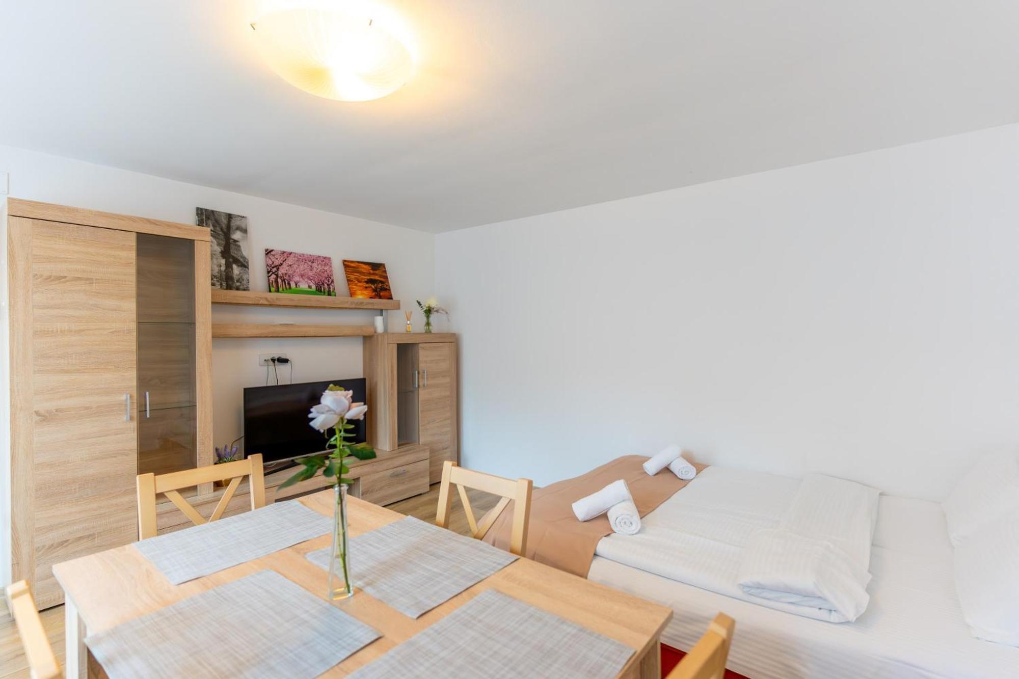 Crisan Residence - Vila Crisan Braşov Esterno foto