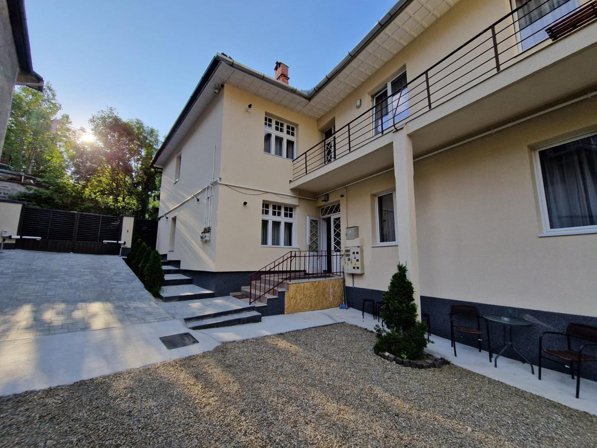 Crisan Residence - Vila Crisan Braşov Esterno foto