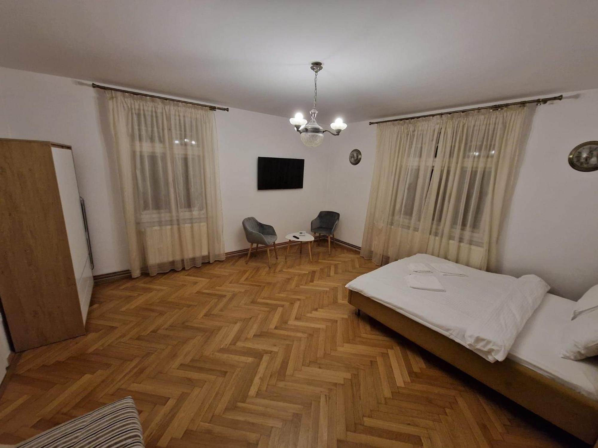 Crisan Residence - Vila Crisan Braşov Esterno foto