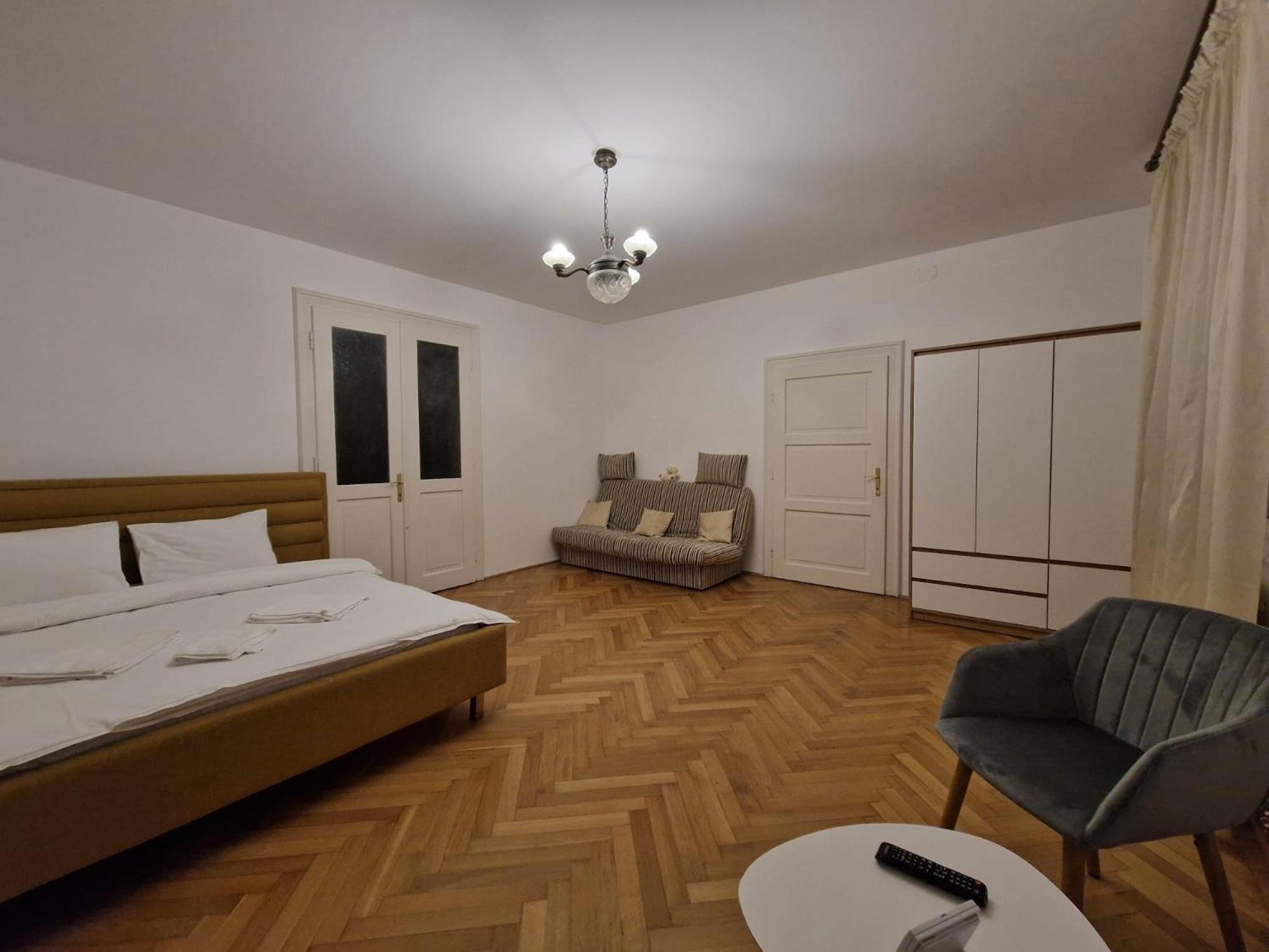 Crisan Residence - Vila Crisan Braşov Esterno foto